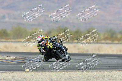 media/Dec-08-2024-CVMA (Sun) [[267e5a7075]]/Race 2-Amateur Supersport Open/